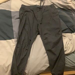 American Eagle Joggers